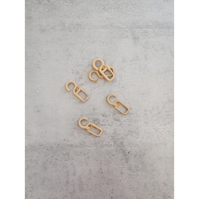 Кукички за дървен корниз-3