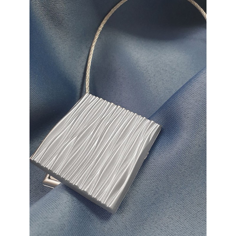 Магнит за перде с квадратна форма и лек релеф-2