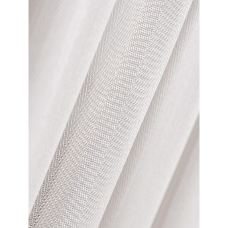 Тънко перде в цвят екрю с фини детайли-2